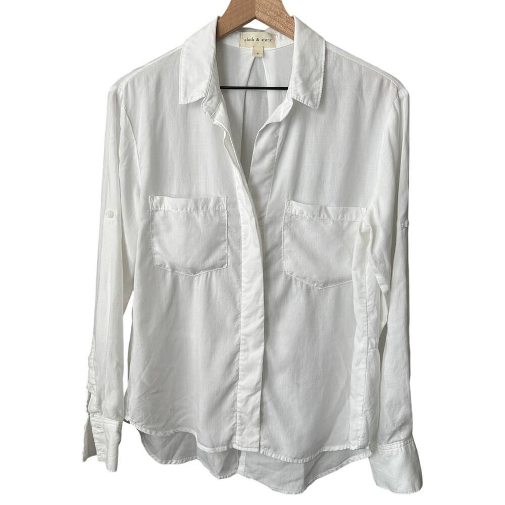 Cloth & Stone White Split Back Button Down Small - image 1